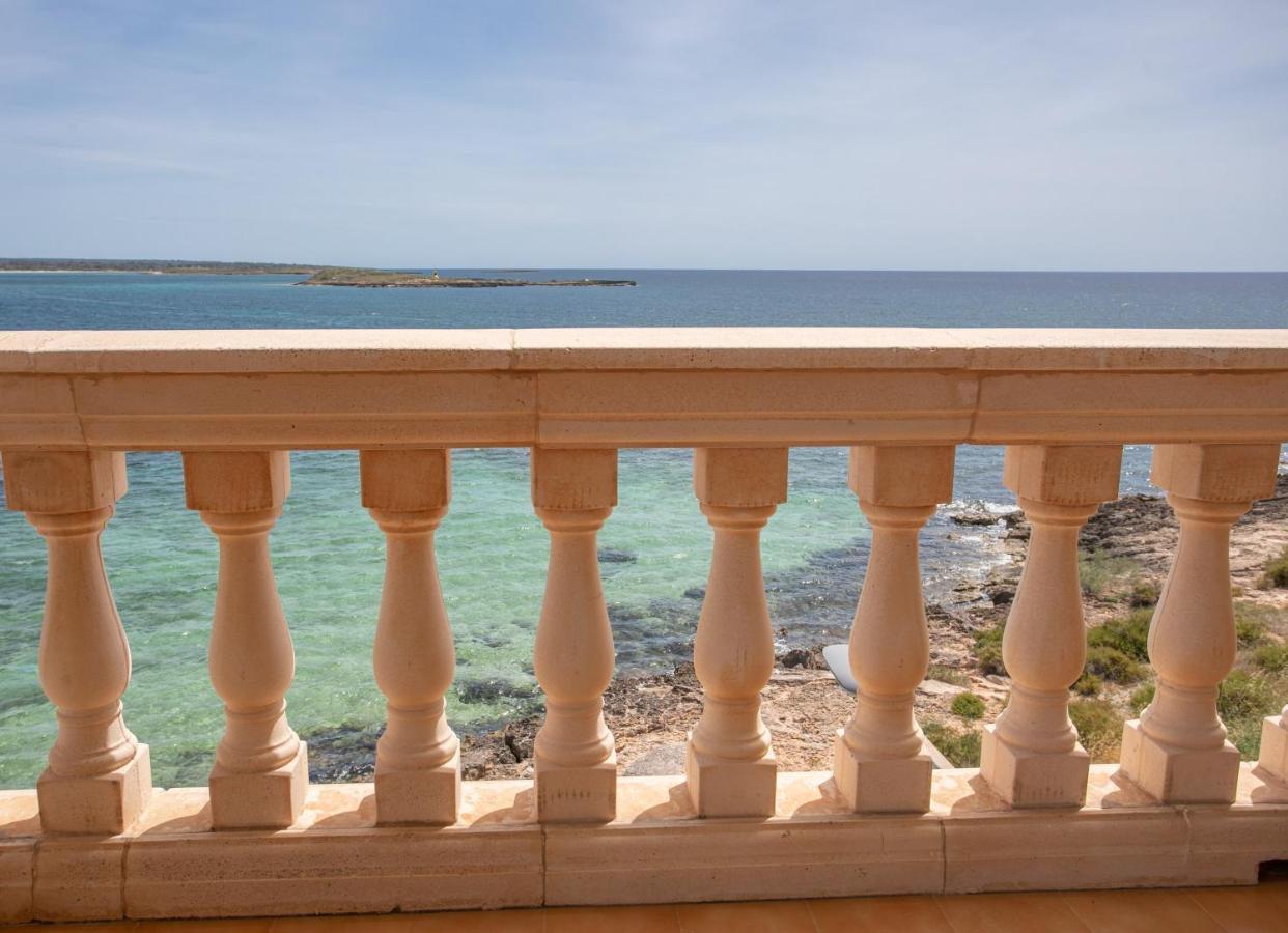 Beachfront Holiday Apartment Lotja 7 - Grupo Berna Colonia de Sant Jordi Extérieur photo
